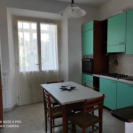 Lombarda 22 Розиньяно-Мариттимо
